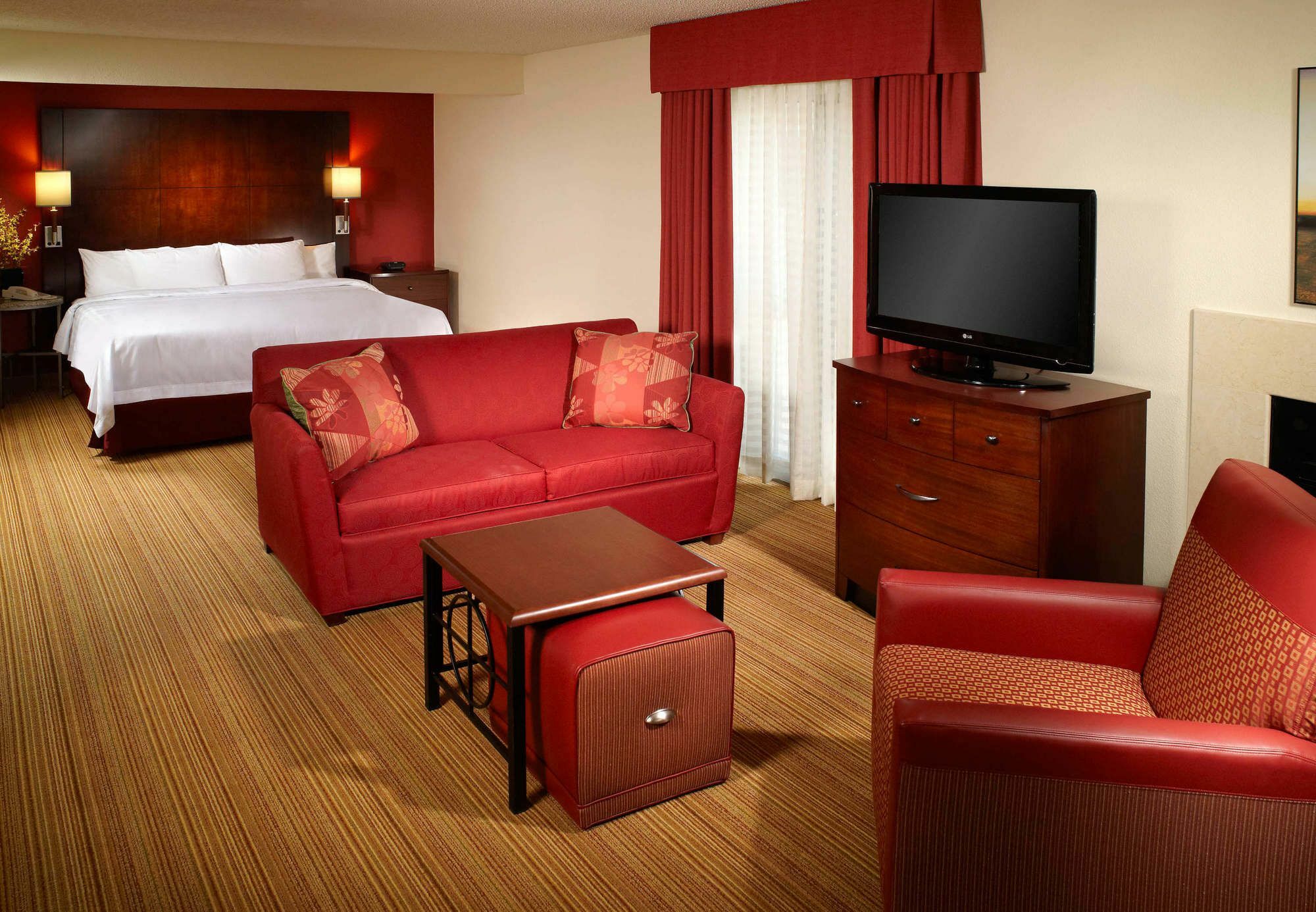 Hotel Avia Residences On Savoy - Extended 3*